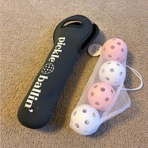 Target Pickleball Set with Pink and White Balls